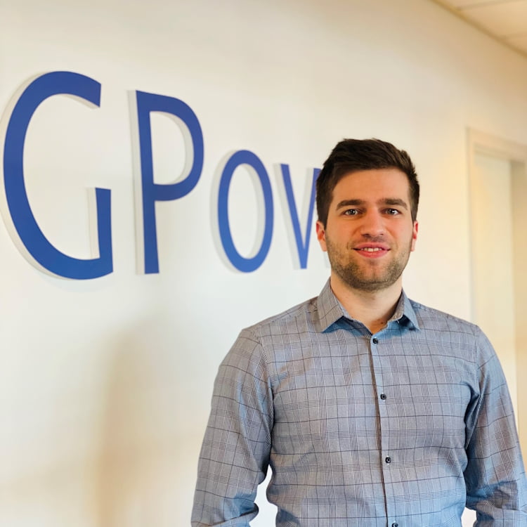 Gabriel Avenia: Fra ingeniørpraktikant til Software Engineer hos GPower